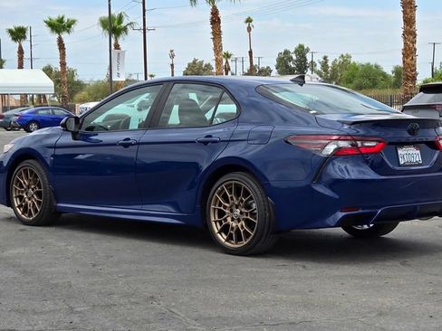 Used 2024 Toyota Camry SE w/ Convenience Package FWD image 6