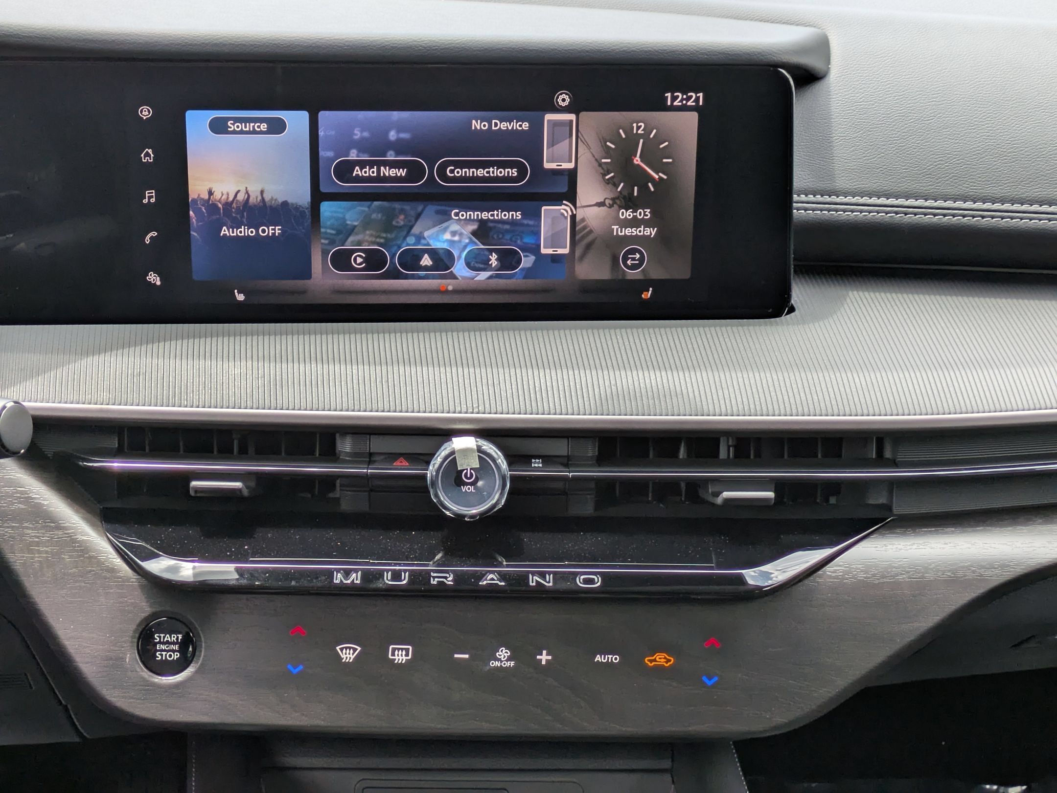 New 2025 Nissan Murano SV AWD/4WD image 10
