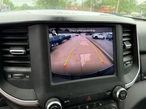 Used 2020 RAM 1500 Big Horn AWD/4WD image 22