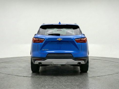 Used 2025 Chevrolet Blazer LT FWD image 7
