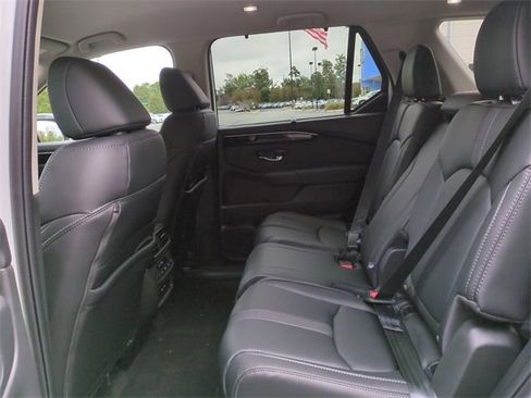 New 2025 Honda Pilot EX-L image 12