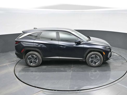 New 2026 Hyundai Tucson Blue SE image 29