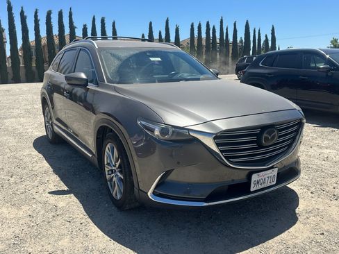 Used 2018 MAZDA CX-9 Signature AWD/4WD image 2
