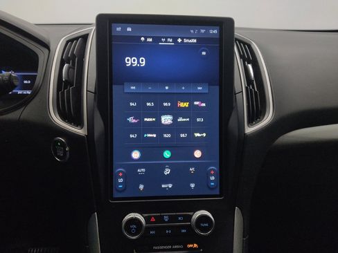 Used 2024 Ford Edge SE w/ Black Appearance Package image 25