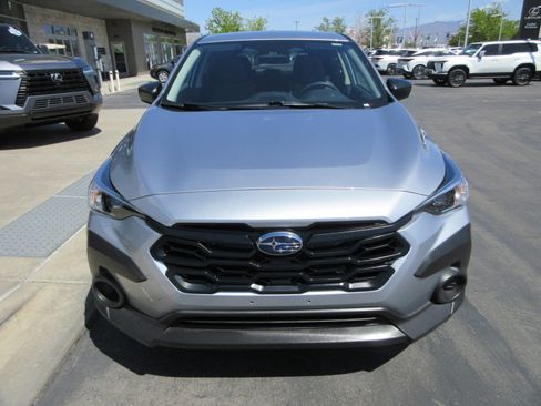 Used 2024 Subaru Crosstrek 2.0i AWD/4WD image 15