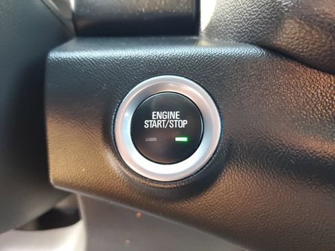 Used 2023 GMC Terrain SLE w/ Driver Convenience Package FWD image 24