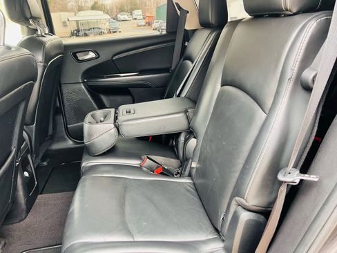 Used 2016 Dodge Journey Crossroad image 25