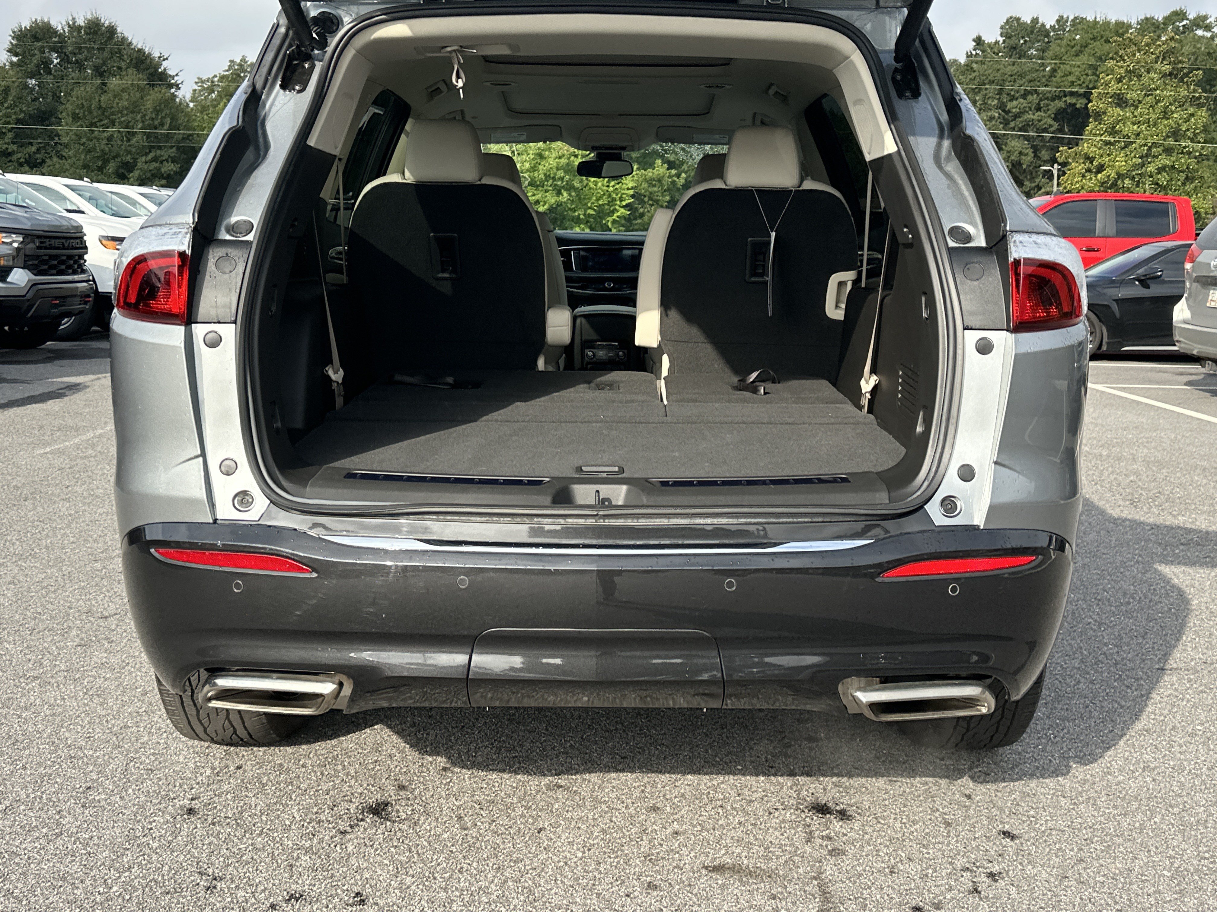 Certified 2023 Buick Enclave Essence w/ Experience Buick Package FWD image 19