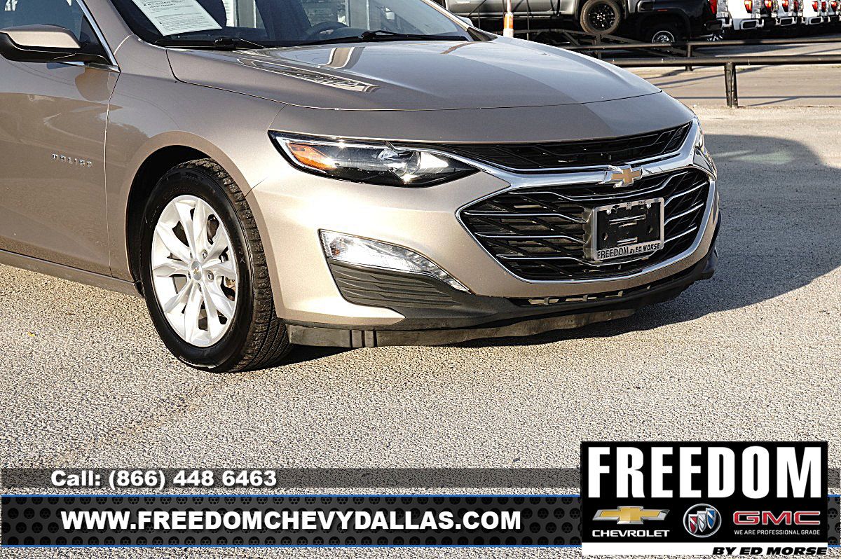 Certified 2025 Chevrolet Malibu LT FWD image 40