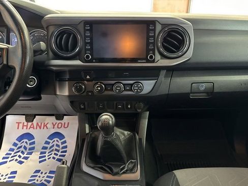 Used 2020 Toyota Tacoma TRD Sport image 28