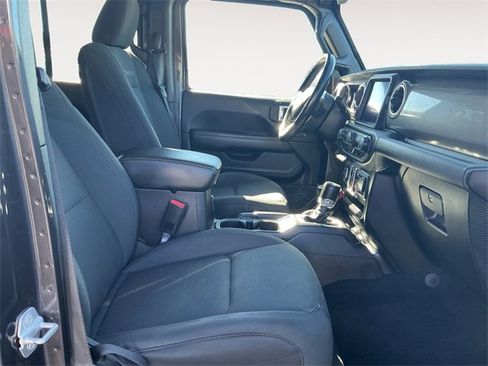 Used 2021 Jeep Wrangler Unlimited Sahara w/ Uconnect 4C Nav & Sound Group image 13