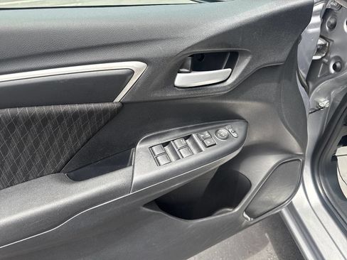 Used 2018 Honda Fit EX image 13