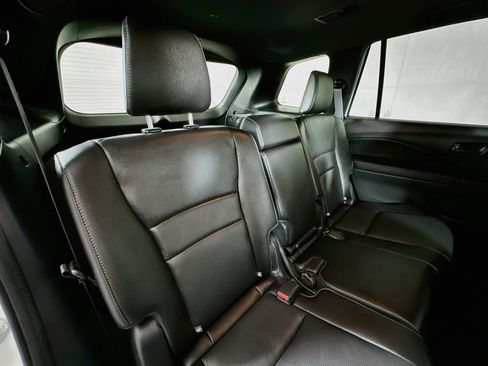 Used 2024 Honda Passport EX-L image 25