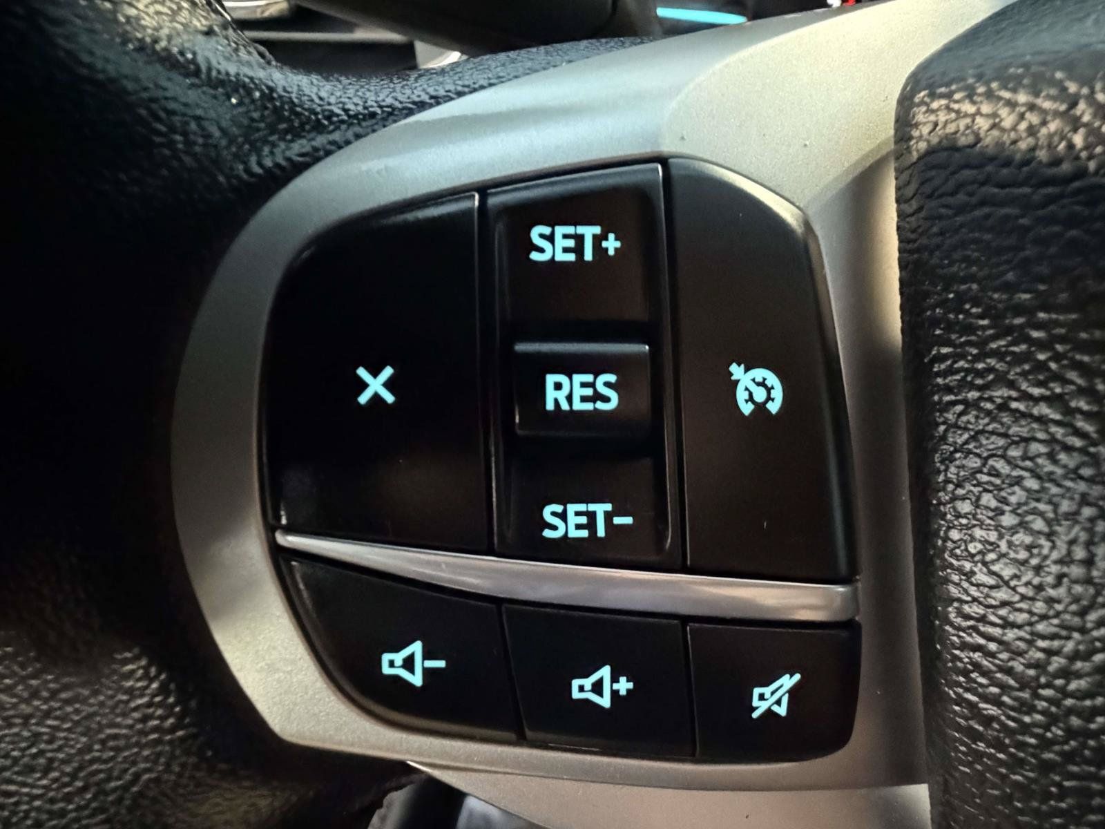 Certified 2023 Ford Explorer XLT w/ Equipment Group 202A AWD/4WD image 14