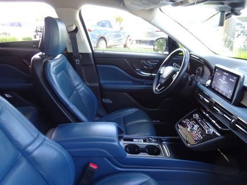 Used 2020 Lincoln Corsair Reserve w/ Beyond Blue Interior Package FWD image 15