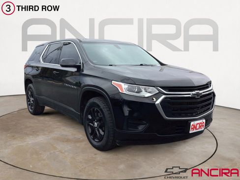 Used 2020 Chevrolet Traverse LS image 1
