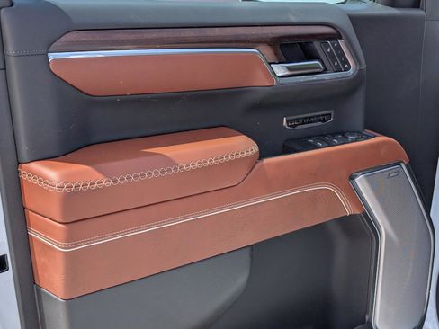 New 2026 GMC Sierra 1500 Denali Ultimate AWD/4WD image 15