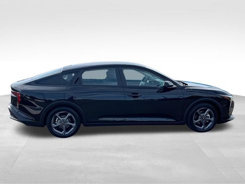 Used 2025 Kia K4 FWD image 9