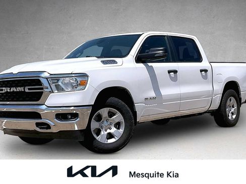 Used 2023 RAM 1500 Big Horn AWD/4WD image 1