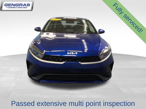Used 2024 Kia Forte LXS FWD image 3