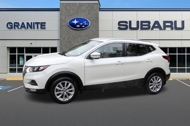 Used 2020 Nissan Rogue Sport SV w/ All-Weather Package AWD/4WD image 6