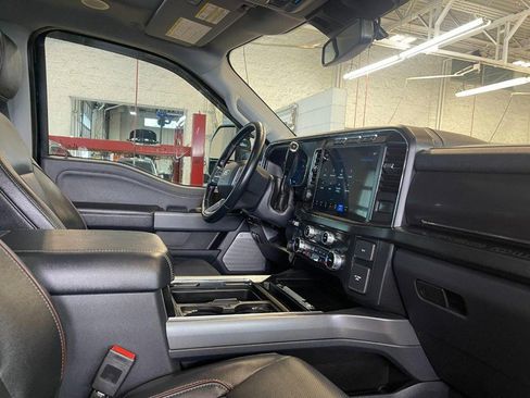Used 2023 Ford F250 Lariat w/ Lariat Ultimate Package image 9