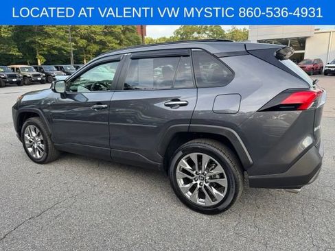 Used 2020 Toyota RAV4 Limited AWD/4WD image 7