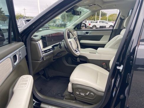 New 2025 Hyundai Santa Fe Calligraphy image 8