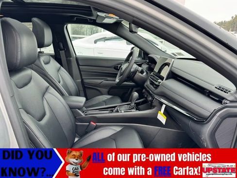 New 2026 Jeep Compass Limited w/ Sun, Sound & Navigation Group image 8