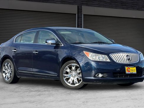 Used 2010 Buick LaCrosse CXL w/ Luxury Package image 2