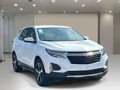 Used 2024 Chevrolet Equinox LT AWD/4WD image 6