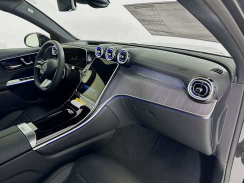 New 2026 Mercedes-Benz GLC 300 4MATIC image 31