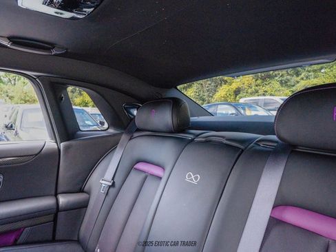 Used 2024 Rolls-Royce Ghost Black Badge image 40