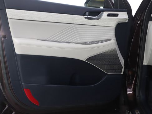 Used 2023 Hyundai Palisade Calligraphy image 21