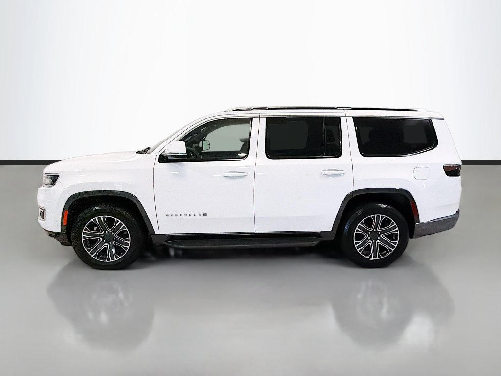 Used 2022 Jeep Wagoneer Series III AWD/4WD image 6