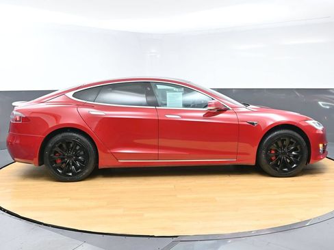 Used 2020 Tesla Model S Performance AWD/4WD image 8