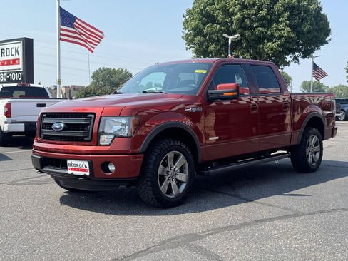 Used 2014 Ford F150 FX4 w/ Equipment Group 401A Mid AWD/4WD image 3