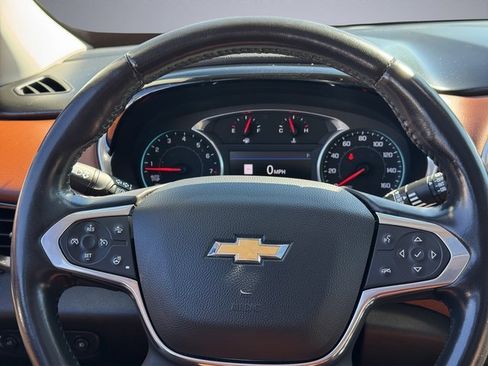 Used 2020 Chevrolet Traverse High Country image 16