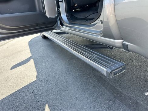 Used 2024 GMC Sierra 1500 Denali Ultimate image 98