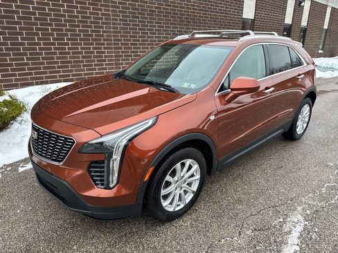 Used 2019 Cadillac XT4 Luxury w/ Cold Weather Package image 27