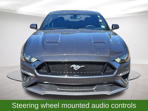 Used 2019 Ford Mustang GT RWD image 2