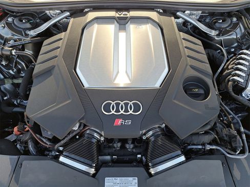New 2026 Audi RS 6 performance image 34