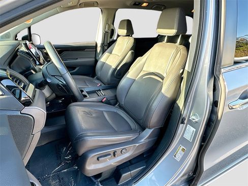 Used 2024 Honda Odyssey Touring image 21