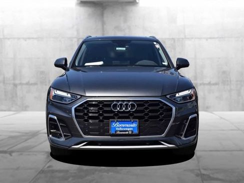 Used 2023 Audi Q5 2.0T Premium w/ Convenience Package AWD/4WD image 4