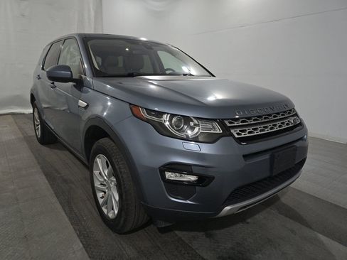 Used 2019 Land Rover Discovery Sport HSE AWD/4WD image 4