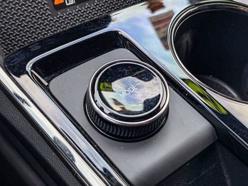 Used 2025 Chevrolet Equinox RS w/ Safety and Technology Package image 34