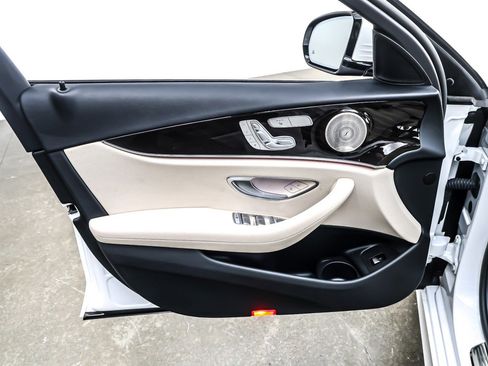 Certified 2022 Mercedes-Benz E 350 Sedan image 23