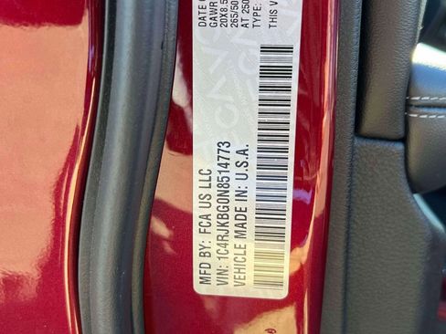 Used 2022 Jeep Grand Cherokee L Limited image 20