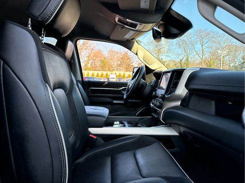 Used 2022 RAM 1500 Laramie image 27