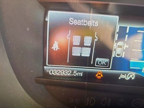 Used 2024 Ford Edge Titanium w/ Equipment Group 301A image 8